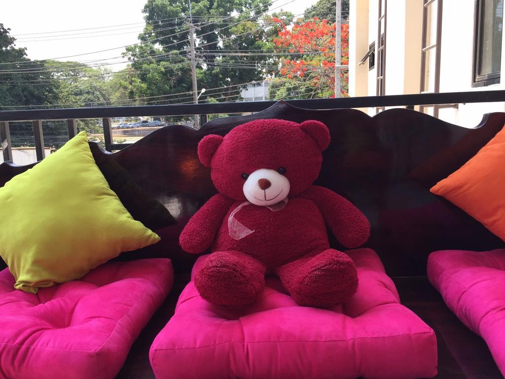 108Beds Hostel ศรีราชา ภายนอก รูปภาพ
