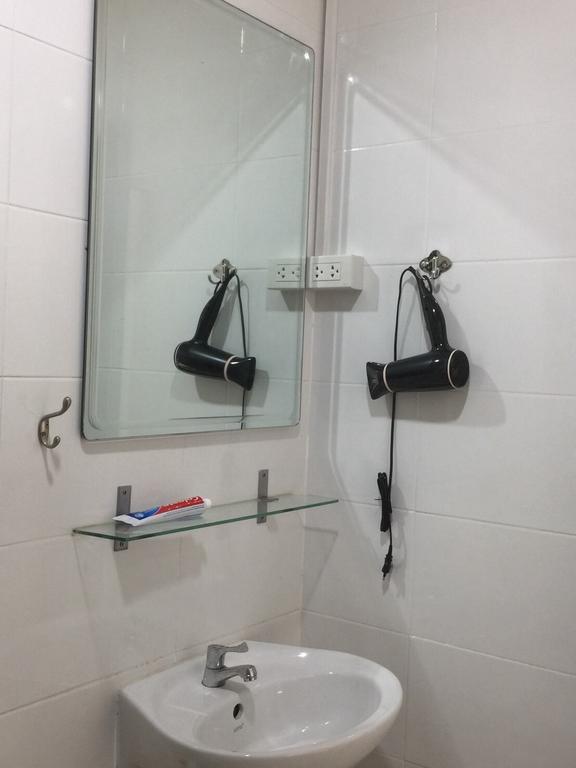 108Beds Hostel ศรีราชา ภายนอก รูปภาพ