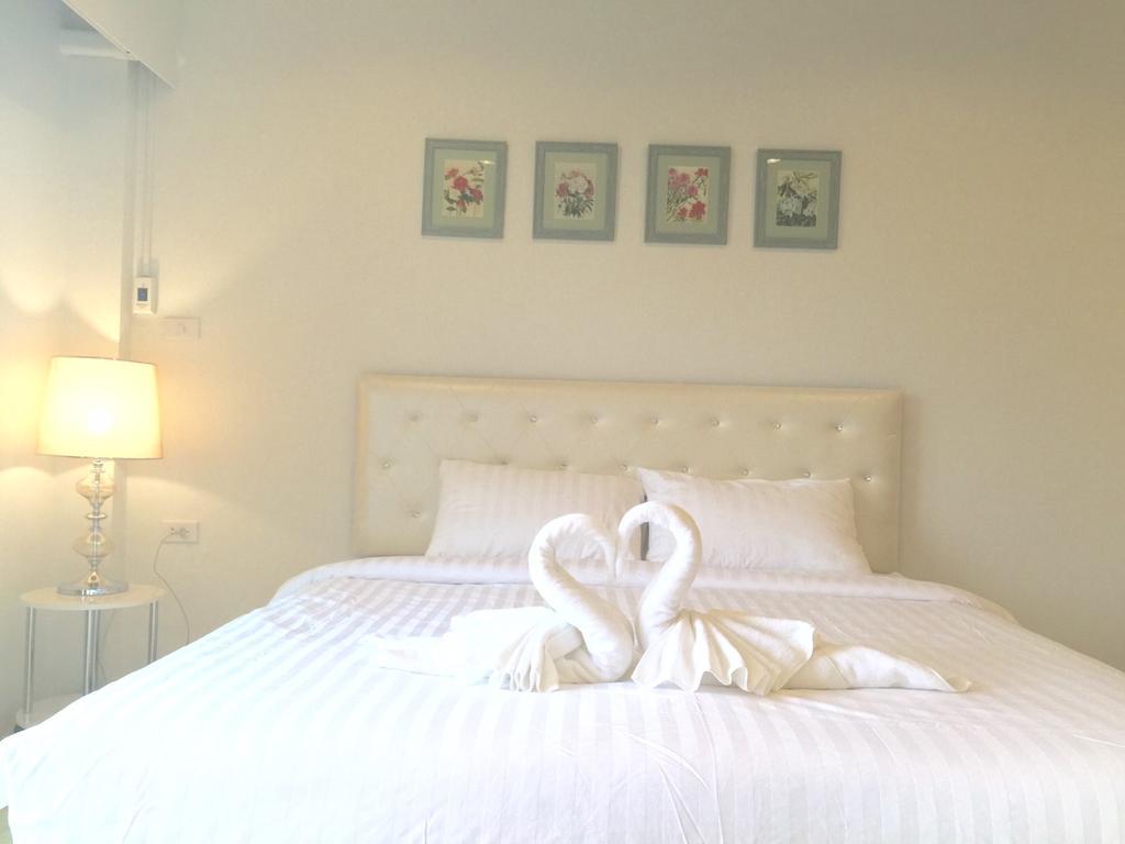 108Beds Hostel ศรีราชา ภายนอก รูปภาพ